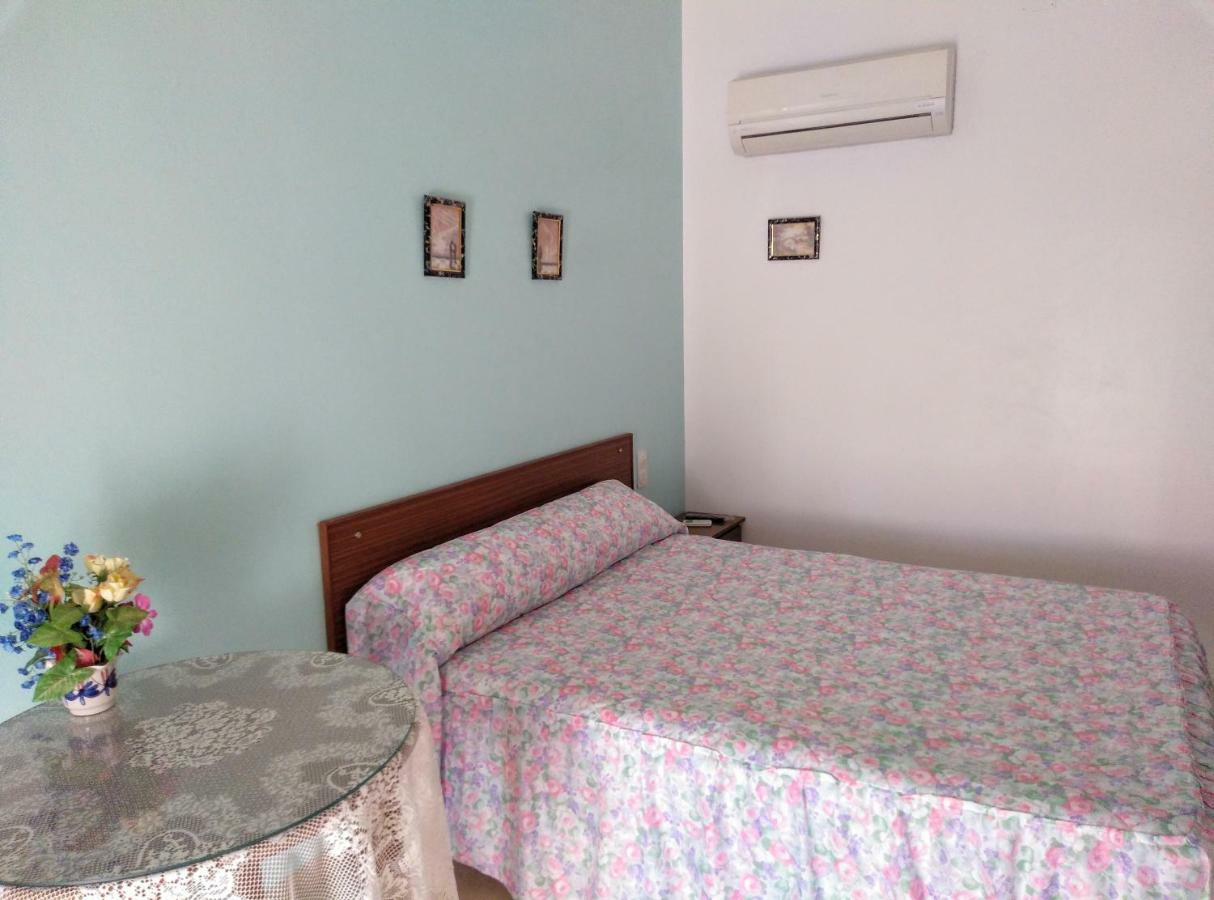 Pension Larra Mairena De Alcor Εξωτερικό φωτογραφία