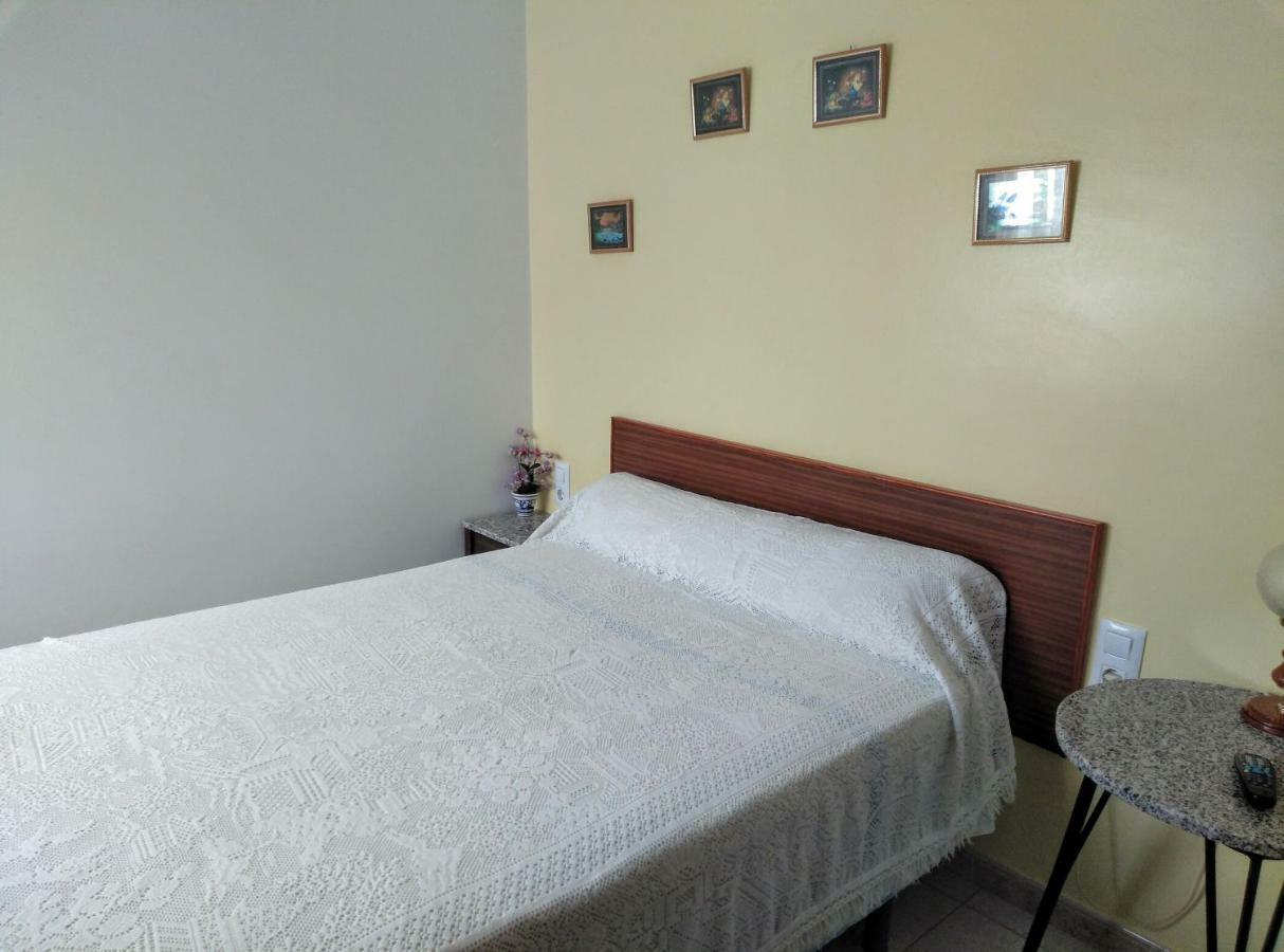 Pension Larra Mairena De Alcor Εξωτερικό φωτογραφία